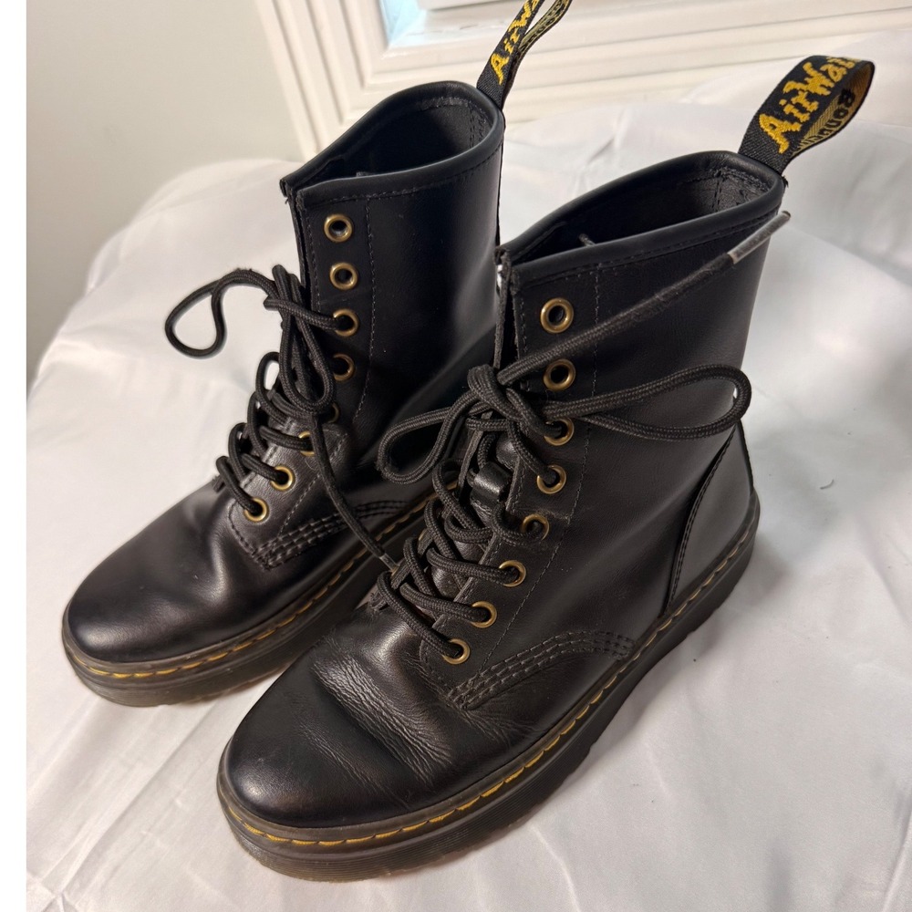 Dr. Martens Zavala Black Leather Lace Up Combat Boots Women 6 Men 5 AW004
